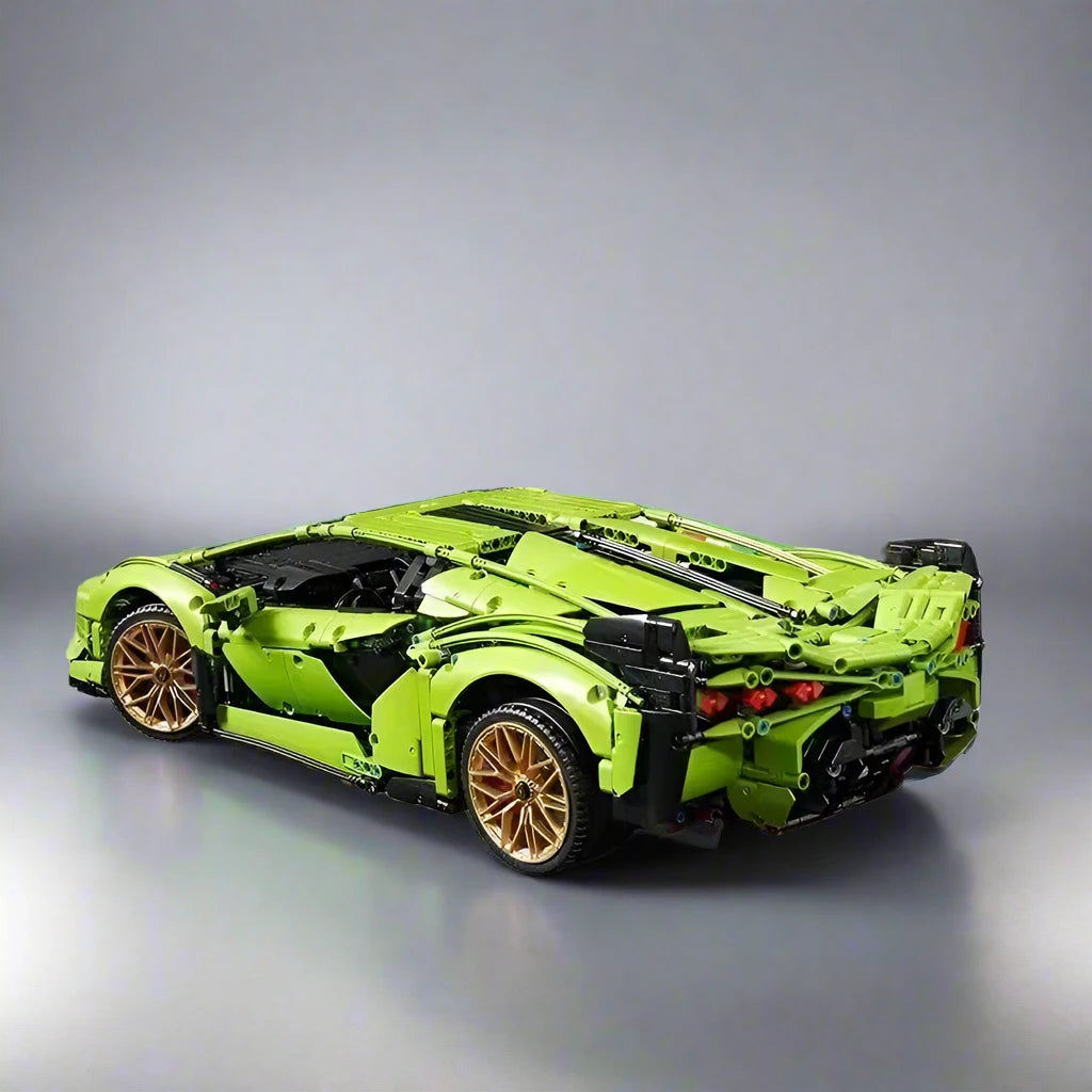 Green Sports Car MOC Building Blocks Kit 1:8 Scale Sports Car Model Toys No Power Pack Boy Birthday Gift for Adults 3696pcs